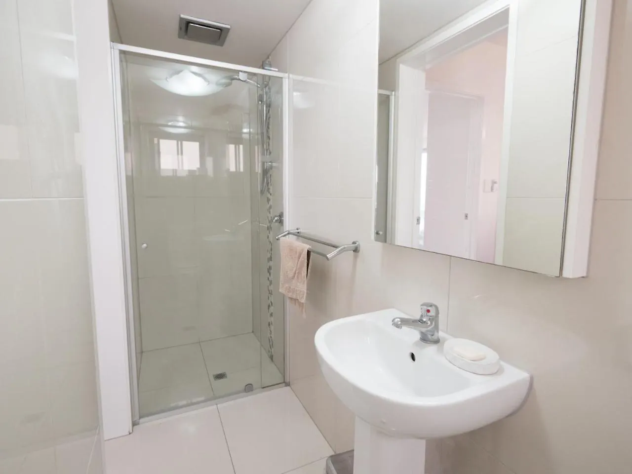 Apartman Pacific Towers Unit 4 19 Ormonde Tce Kings Beach Caloundra